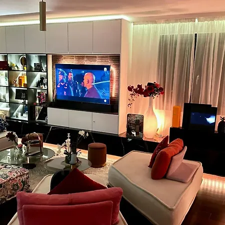 Daire Luxury Rooftop Escape With Jacuzzi & Sacre-coeur View *